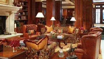 Condo (Aspen Ritz Carlton 3 Bedroom PREMIER) | Exterior