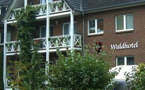 واجهة المنشأة