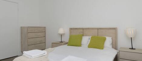 1 camera, ferro/asse da stiro, culla da viaggio, Wi-Fi gratuito