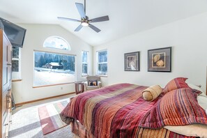 3 dormitorios, tabla de planchar con plancha, wifi gratis y ropa de cama