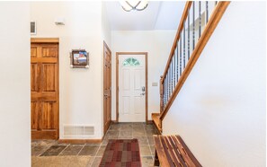 Interior - Mountain View From Every Room (Breckenridge)