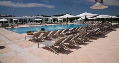 Tervetuloa Peninsulan viiden tähden lomakeskuksen hyvin varustelluihin vuokra-asuntoihin!