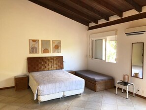 4 quartos, acesso à internet