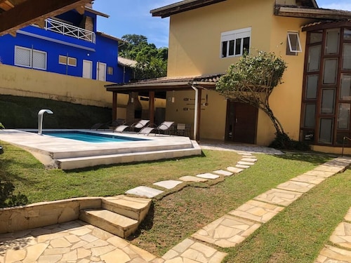 Beautiful House in Gated Community - Maresias
