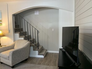 Interior - The Folly Jewel - Sleeps 6 (Folly Beach)