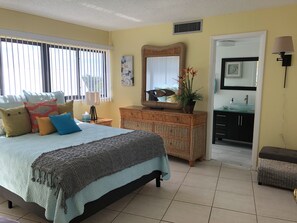 2 chambres, fer et planche à repasser, accès au Wi-Fi (inclus)