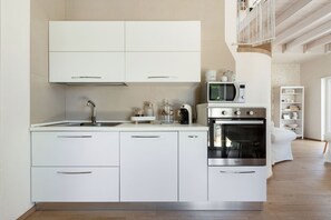 Fridge, stovetop, cookware/dishes/utensils