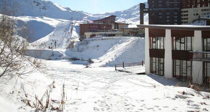 Apartment with balcony at the foot of the slopes - Arc 2000