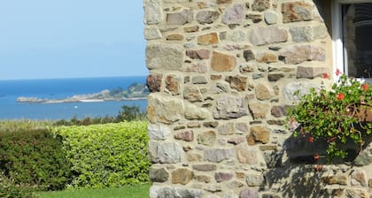 VUE PANORAMIQUE SUR LA BAIE DE PAIMPOL, longĂšre bretonne, tout confort, accueil.
