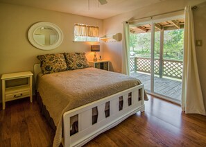 4 camere, una scrivania, ferro/asse da stiro, Wi-Fi gratuito