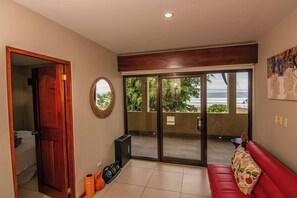 Interior - Casa Rio Mar Luxury Villas 6 & 7, Ocean Front Villas, Nicest Part of Jaco Beach! (Jaco)