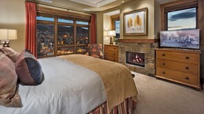 4 soverom, strykejern/-brett, wi-fi (inkludert) og sengetøy