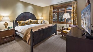 4 Schlafzimmer, Bügeleisen/Bügelbrett, kostenloses WLAN, Bettwäsche