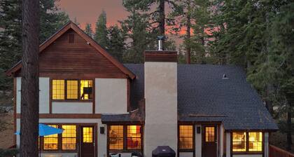 Large Home/Tahoe City/next To Nordic Trails, Lake And Resorts