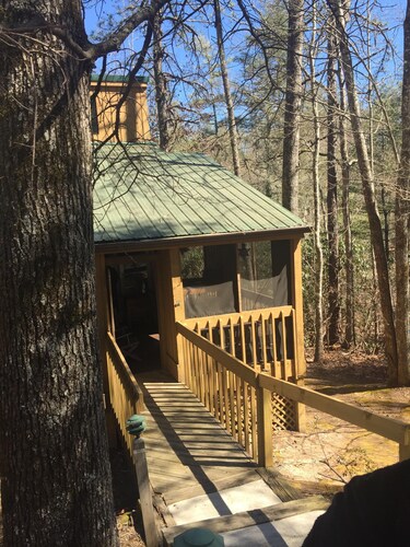 Home on the Sapphire River 