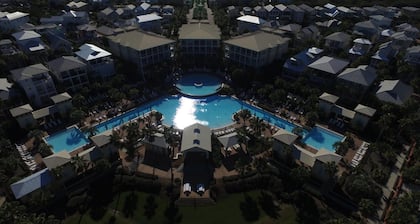 SEACREST LUXURY BEACH HOUSE - SLEEPS 14