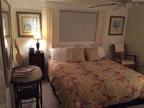 2 Miles to Siesta Key | Blackout drapes, free WiFi, bed sheets - Close to Siesta Key (Sarasota)