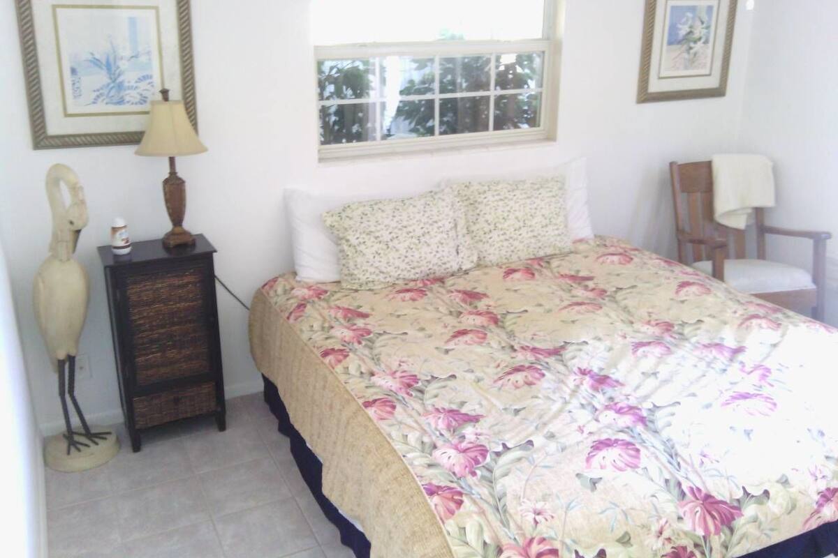 Suite Confort, 1 cama King size, para no fumadores | Cortinas blackout, wifi gratis y ropa de cama 