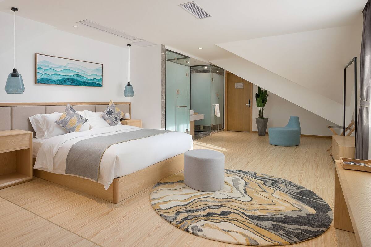 Deluxe Double Room | Free WiFi