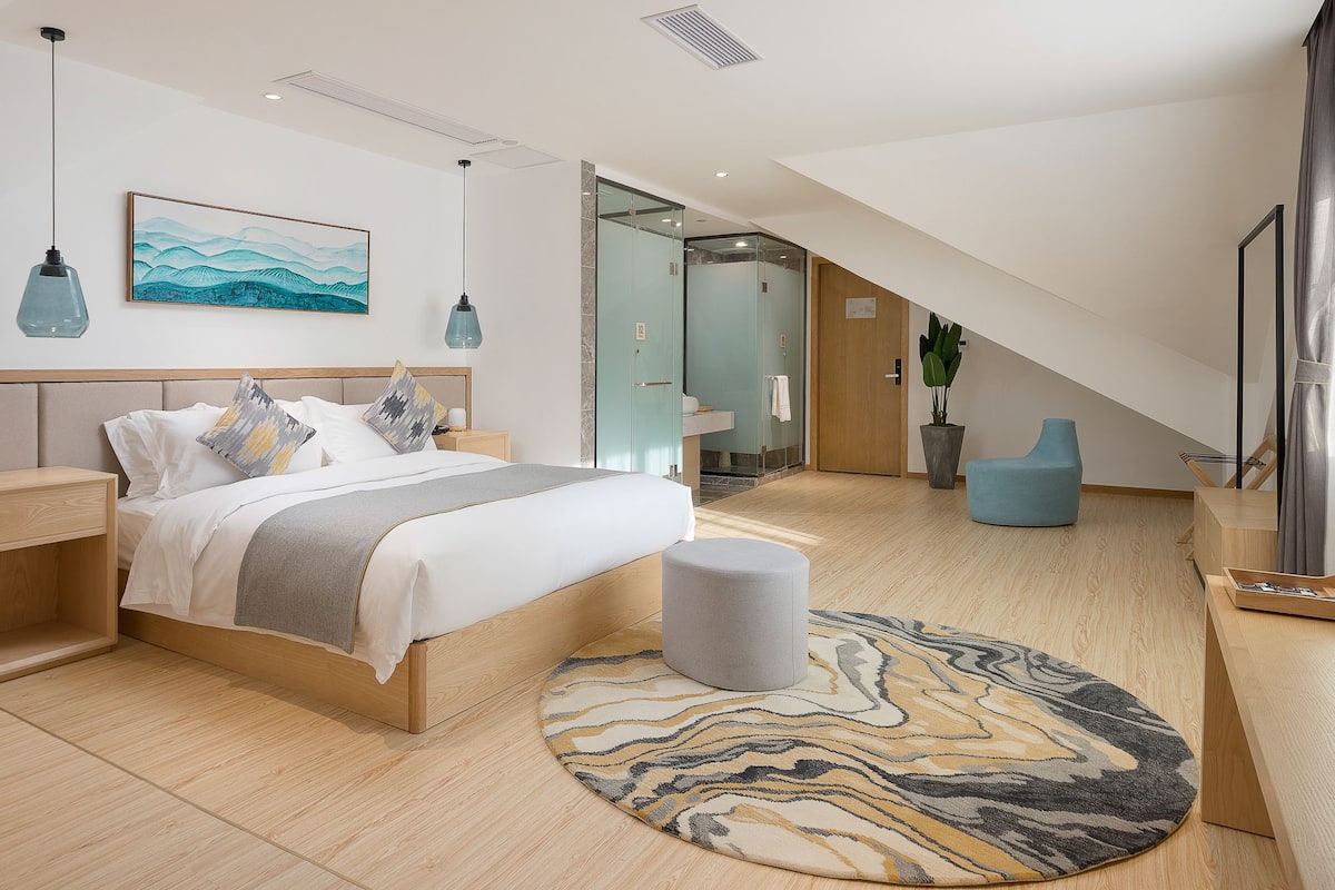 Deluxe Double Room | Free WiFi