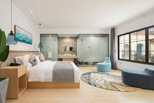 Floral Hotel Chongqing Yueyeyan