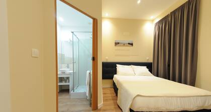 Naya - Downtown Guesthouse