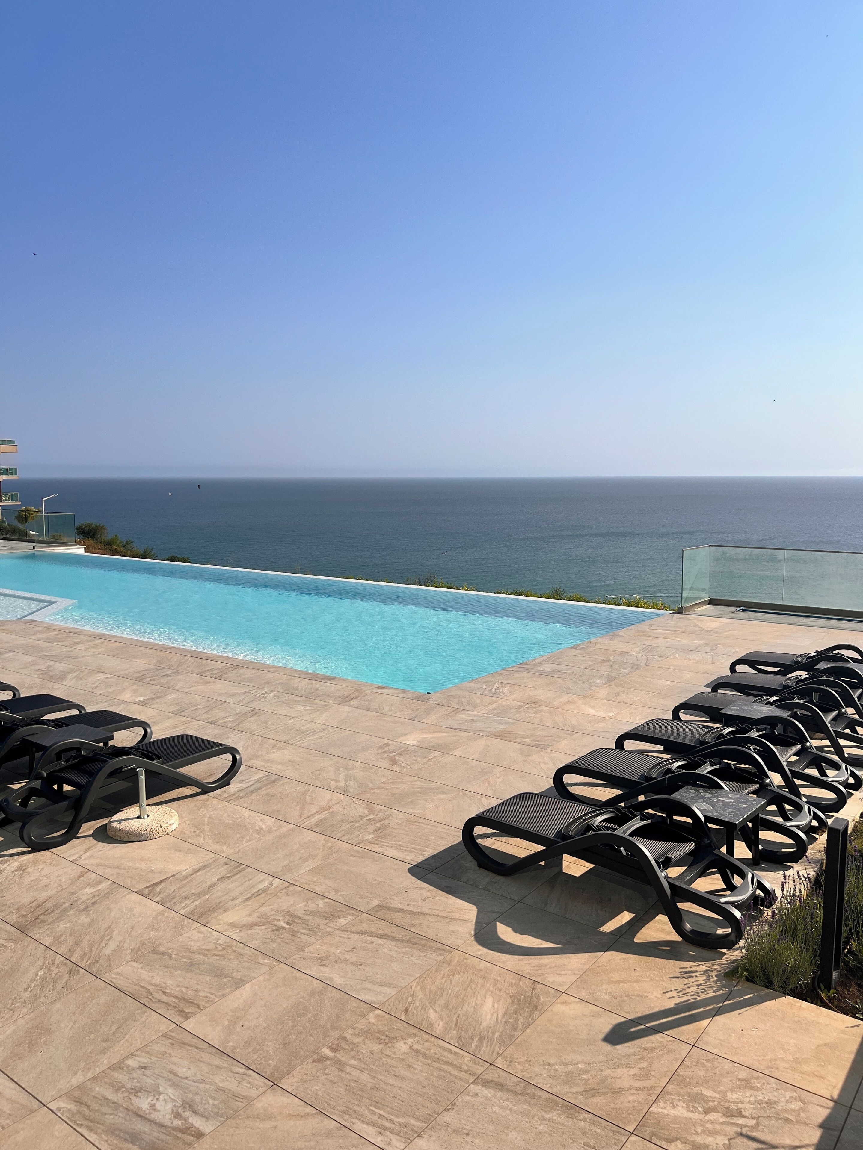 حمّام سباحة خارجي موسمي