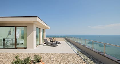 Calithea Complex