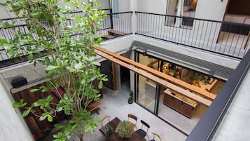 Hall