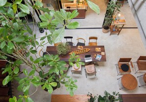 Daily cooked-to-order breakfast for a fee - TAN Hostel x Cafe - Adults Only (Krabi)