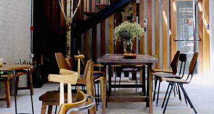 TAN Hostel x Cafe - Adults Only