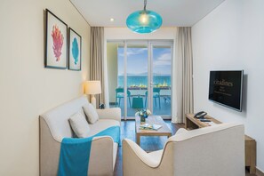 40-inch TV with digital channels - The Pearl Hội An (Da Nang)