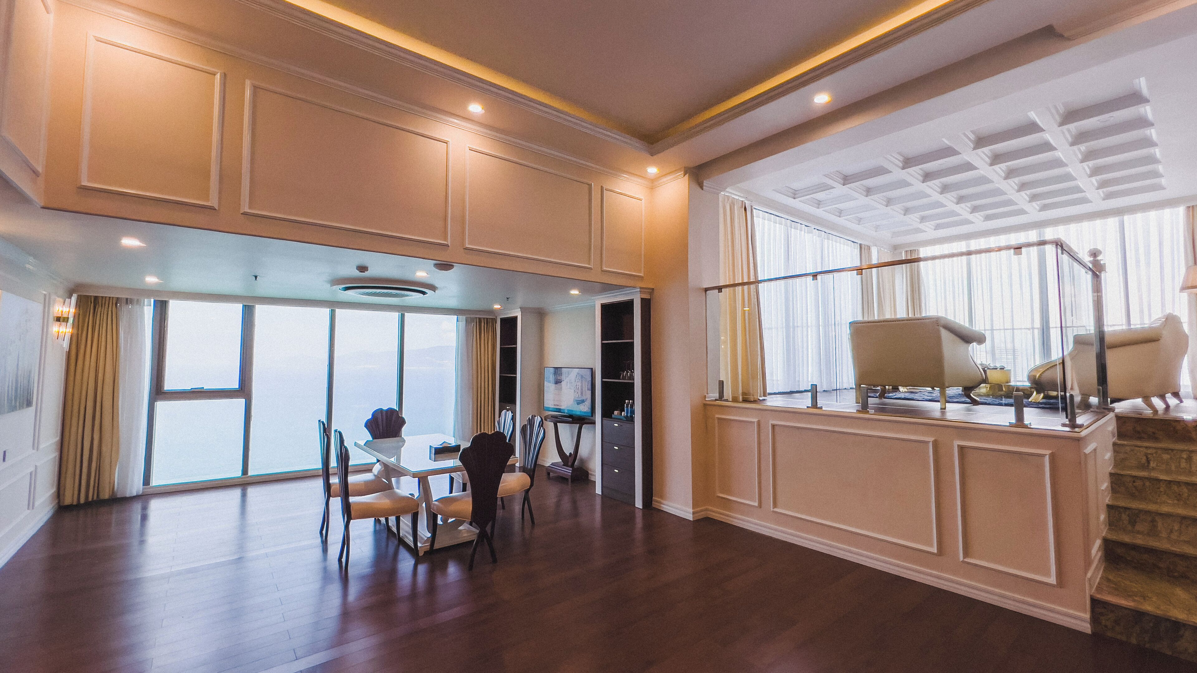 royal penthouse, 2 bedrooms | minibar, in-room safe, soundproofing, iron/ironing board