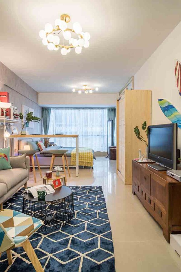 Departamento | Escritorio, cortinas blackout, wifi gratis y ropa de cama