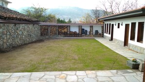 Garden - Borimechkovata house (Karlovo)