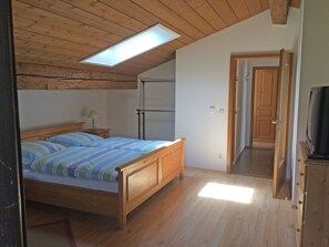 2 Schlafzimmer, Internetzugang, Bettwäsche