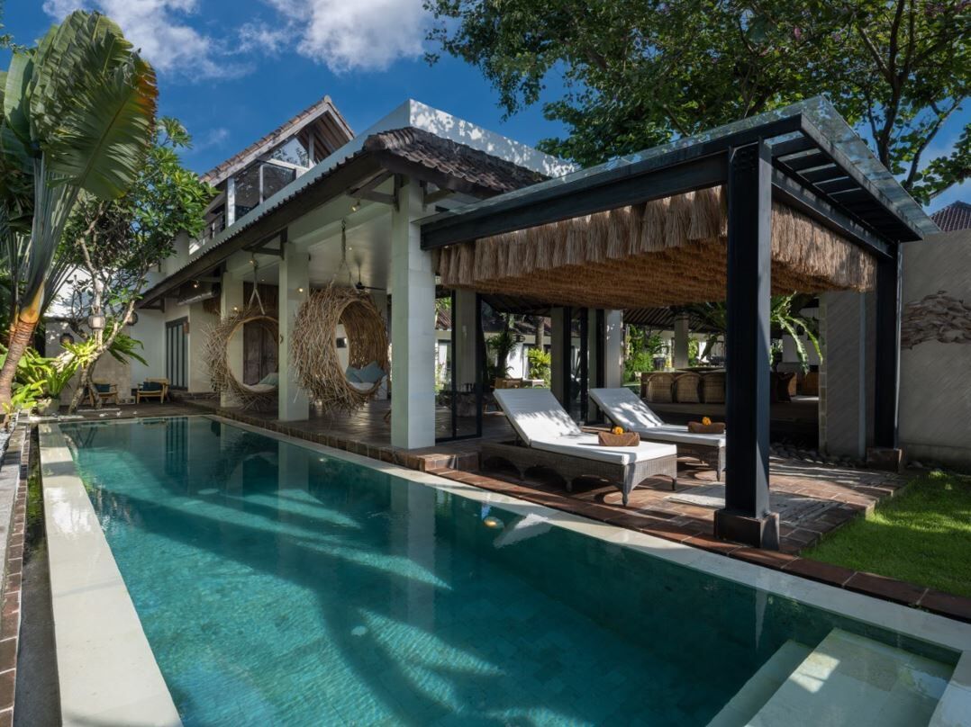 Flat-screen TV, DVD player