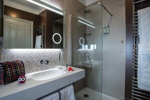 Flat-screen TV - Albergo Etico Roma (Rome)