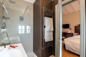 Superior Double Room - Albergo Etico Roma (Rome)