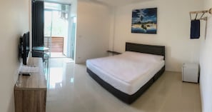 Free WiFi, bed sheets - Sleep Inn (Koh Samui)