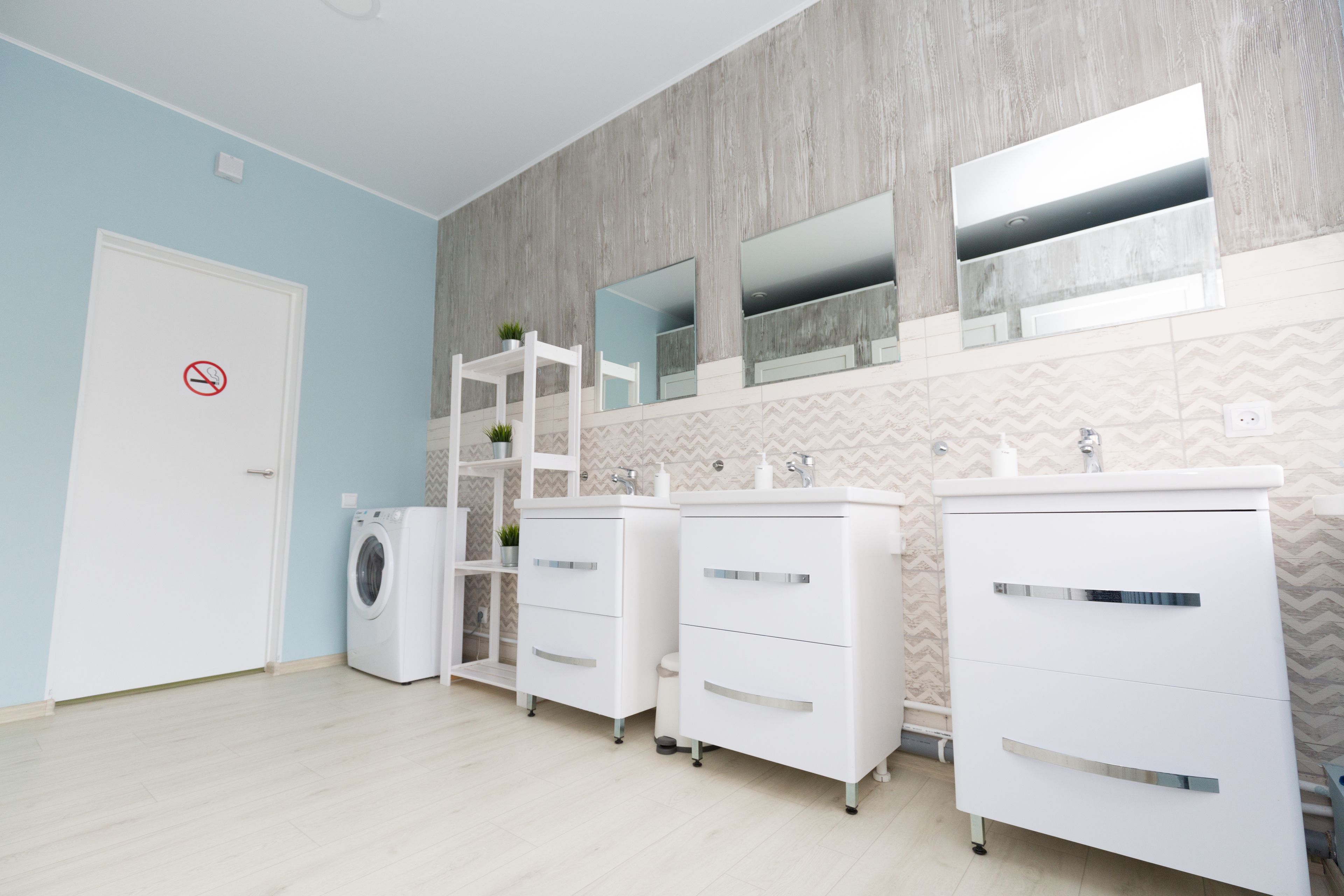 Comfort-yhteismajoitus, vain naisille (Bed in 7-Bed Dormitory) | Kylpyhuoneen pesuallas