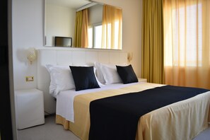 Chambre Deluxe Double ou avec lits jumeaux, vue mer