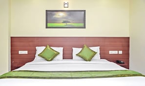 Premium Room, City View | Iron/ironing board, rollaway beds, free WiFi, bed sheets