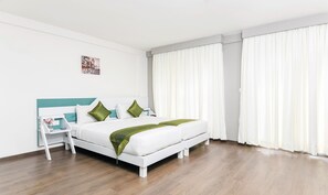 尊荣客房, 2 张单人床, 无烟房, 城市景观 | 办公桌、熨斗/熨板、折叠床/加床（额外收费）、免费 WiFi