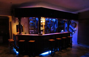 Bar (on property) - Oppiplot Guesthouse (Kempton Park)
