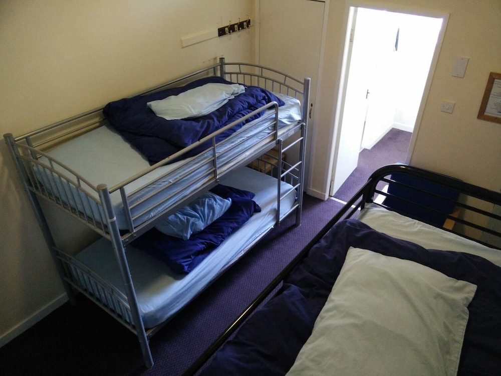 The Smugglers Hostel by null