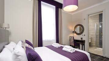 Apartamento clássico, 2 quartos, para não fumantes | Roupas de cama de algodão egípcio, roupas de cama premium