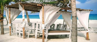 Life Resort St.Thomas Royal Palm