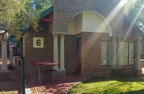 Property grounds - De Werf Lodge (Kai !Garib)