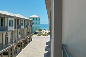 Interior - Latitude Adjustment Cottage ~ Outdoor Pool, Beach Access + $400 FREE Activities Daily ~ Zoo + More (Gulf Shores)